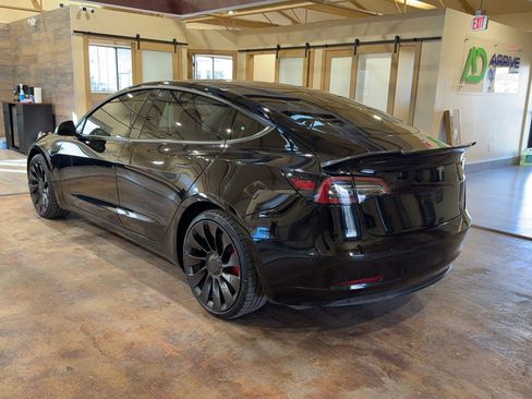 Used 2022 Tesla Model 3 Performance image 6