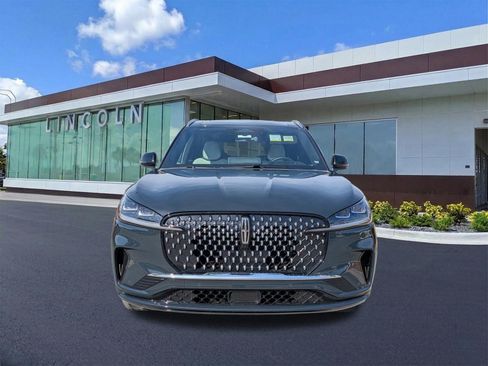 New 2026 Lincoln Aviator Black Label image 9