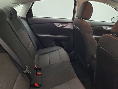 Used 2023 Kia Forte LXS image 19