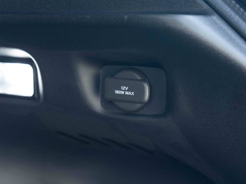 Used 2025 Honda HR-V Sport image 41