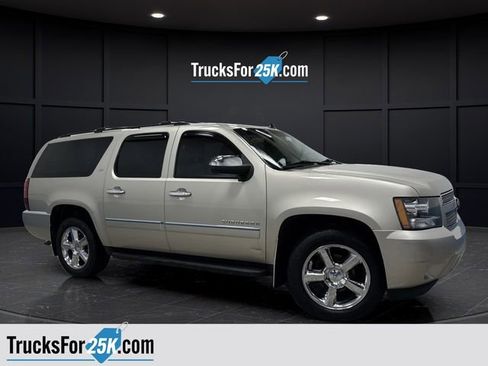 Used 2013 Chevrolet Suburban LTZ image 43