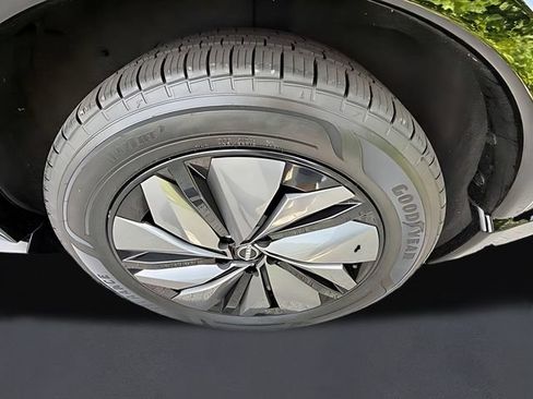 Certified 2024 Nissan Ariya FWD image 36