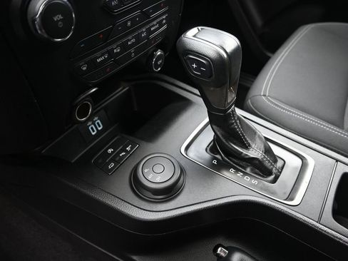 Used 2019 Ford Ranger XLT w/ Equipment Group 302A Luxury image 20