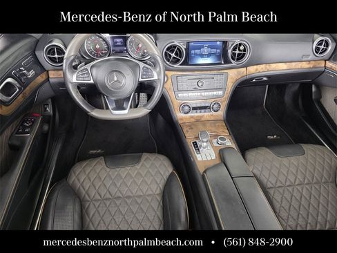 Used 2020 Mercedes-Benz SL 550 image 14