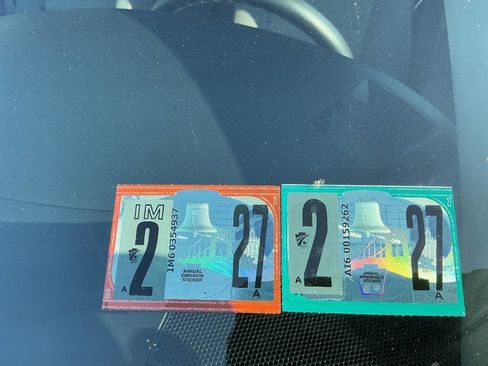 Used 2013 Toyota Tundra 4x4 Double Cab w/ Tow Pkg image 12