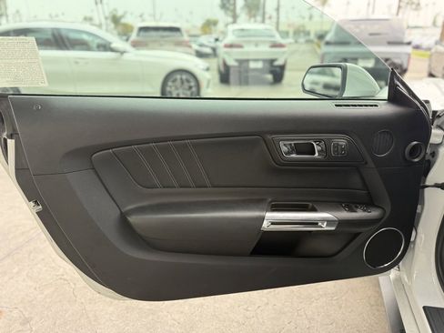 Used 2016 Ford Mustang GT Premium w/ Equipment Group 401A image 9