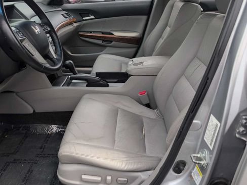 Used 2011 Honda Accord EX-L image 16