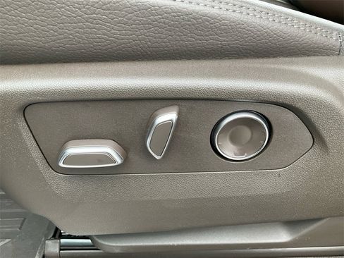 New 2026 GMC Sierra 2500 Denali w/ Denali Reserve Package image 28