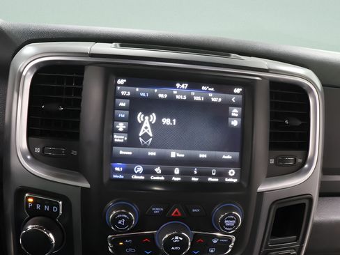 Used 2022 RAM 1500 Warlock w/ Ceramic Grey Warlock Package AWD/4WD image 9