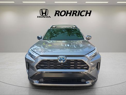 Used 2024 Toyota RAV4 XSE image 2