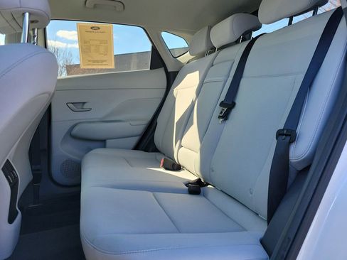 Used 2024 Hyundai Kona SEL w/ Convenience Package image 9