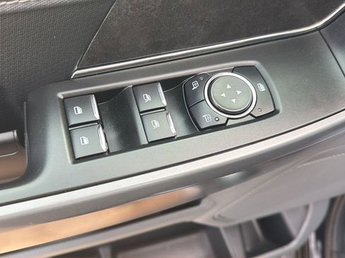 Used 2025 Ford F150 XLT w/ Equipment Group 301A Standard image 18