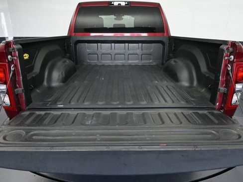 Used 2022 RAM 2500 Big Horn w/ Night Edition AWD/4WD image 32