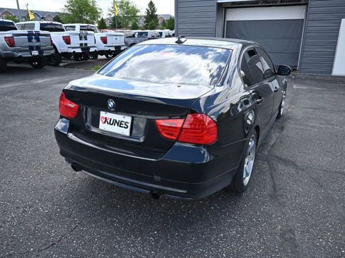 Used 2011 BMW 335i Sedan RWD image 7