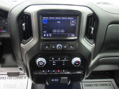 Used 2022 GMC Sierra 1500 Pro w/ Pro Value Package AWD/4WD image 37