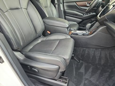 Certified 2023 Subaru Ascent Touring AWD/4WD image 13
