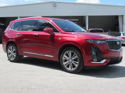 Used 2025 Cadillac XT6 Premium Luxury