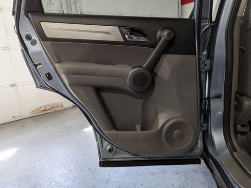 Used 2010 Honda CR-V EX image 17