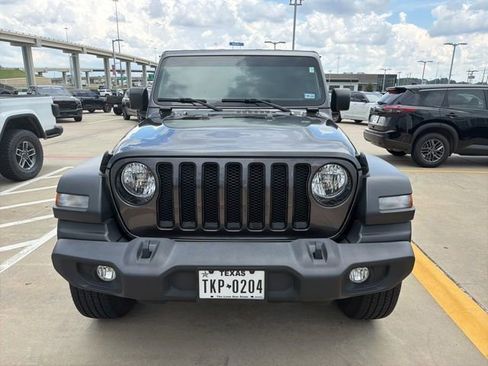 Used 2023 Jeep Wrangler Unlimited Sport AWD/4WD image 6