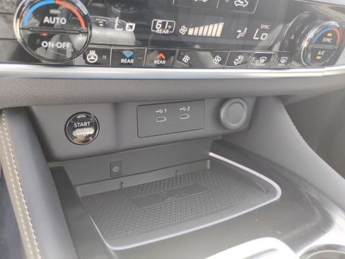 New 2026 Nissan Rogue Platinum w/ Platinum Premium Package AWD/4WD image 20