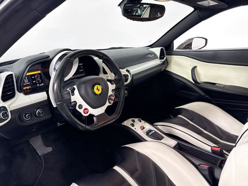Used 2010 Ferrari 458 Italia Coupe RWD image 19