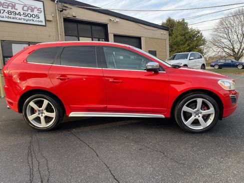 Used 2012 Volvo XC60 T6 R-Design Platinum image 2
