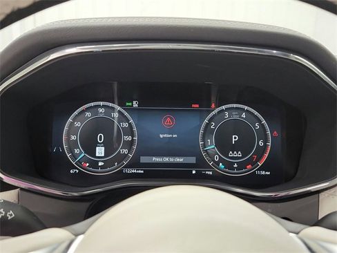 Used 2025 Jaguar F-PACE R-Dynamic S image 20