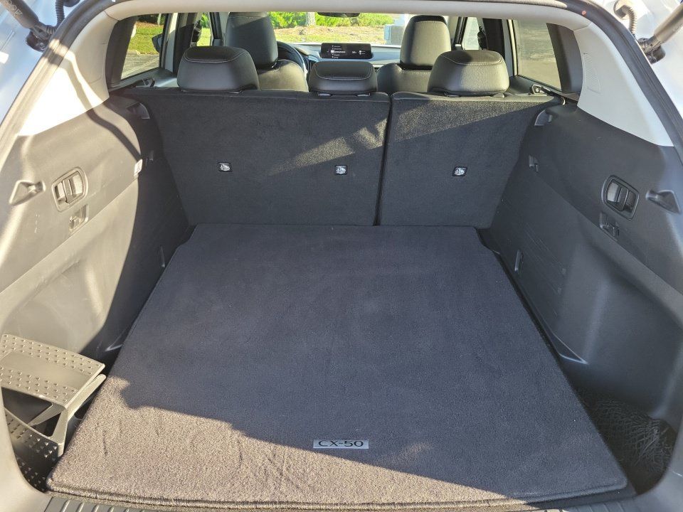 Used 2024 MAZDA CX-50 AWD 2.5 S w/ Cargo Package image 15