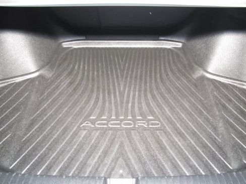 Certified 2023 Honda Accord EX-L image 17