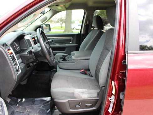 Used 2016 RAM 1500 Big Horn AWD/4WD image 14