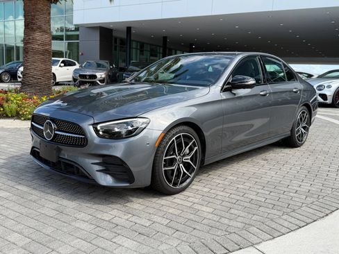 Used 2022 Mercedes-Benz E 350 Sedan image 11
