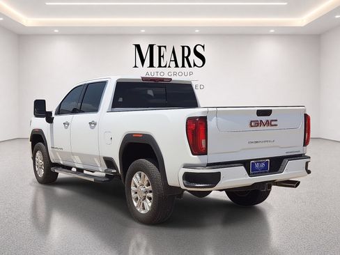 Used 2022 GMC Sierra 2500 Denali w/ Technology Package AWD/4WD image 3