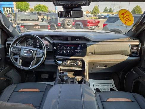 Used 2024 GMC Sierra 1500 AT4 w/ AT4 Premium Package AWD/4WD image 3