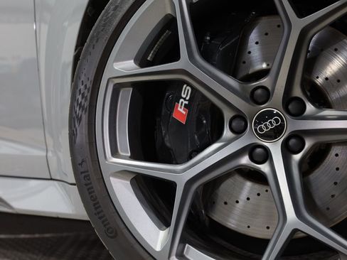 Used 2025 Audi RS 6 performance w/ Blue RS Design Package Plus image 50