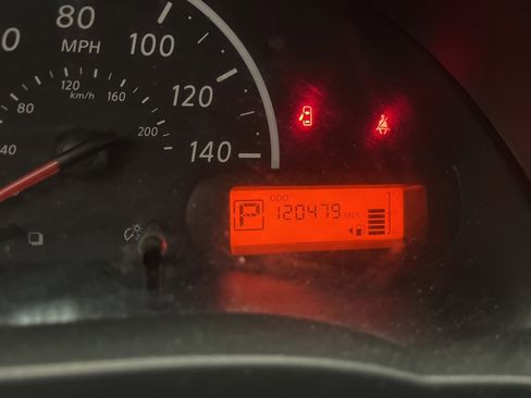 Used 2014 Nissan Versa S Plus image 5