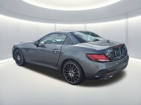 Used 2020 Mercedes-Benz SLC 300 image 4