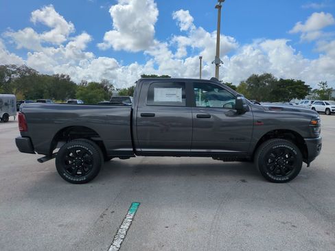 New 2026 RAM 2500 Big Horn AWD/4WD image 4