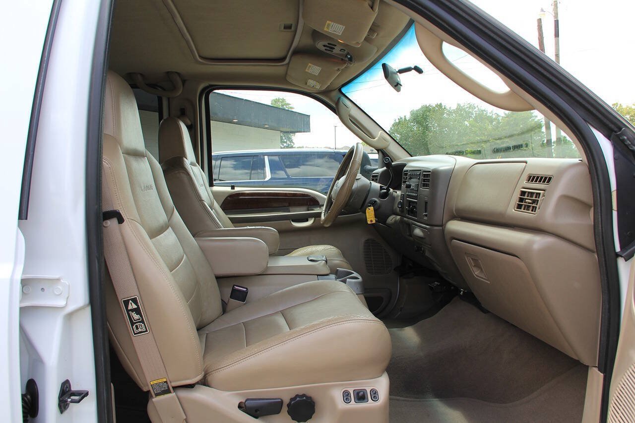 Used 2003 Ford F350 Lariat AWD/4WD image 11