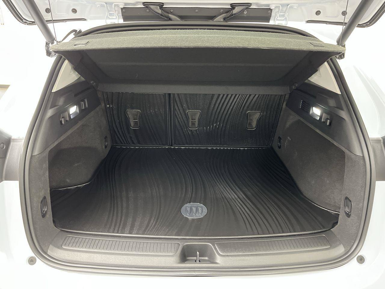 Used 2026 Buick Envision Sport Touring AWD/4WD image 31