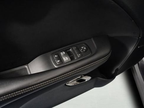Used 2016 Dodge Challenger SRT Hellcat RWD image 36