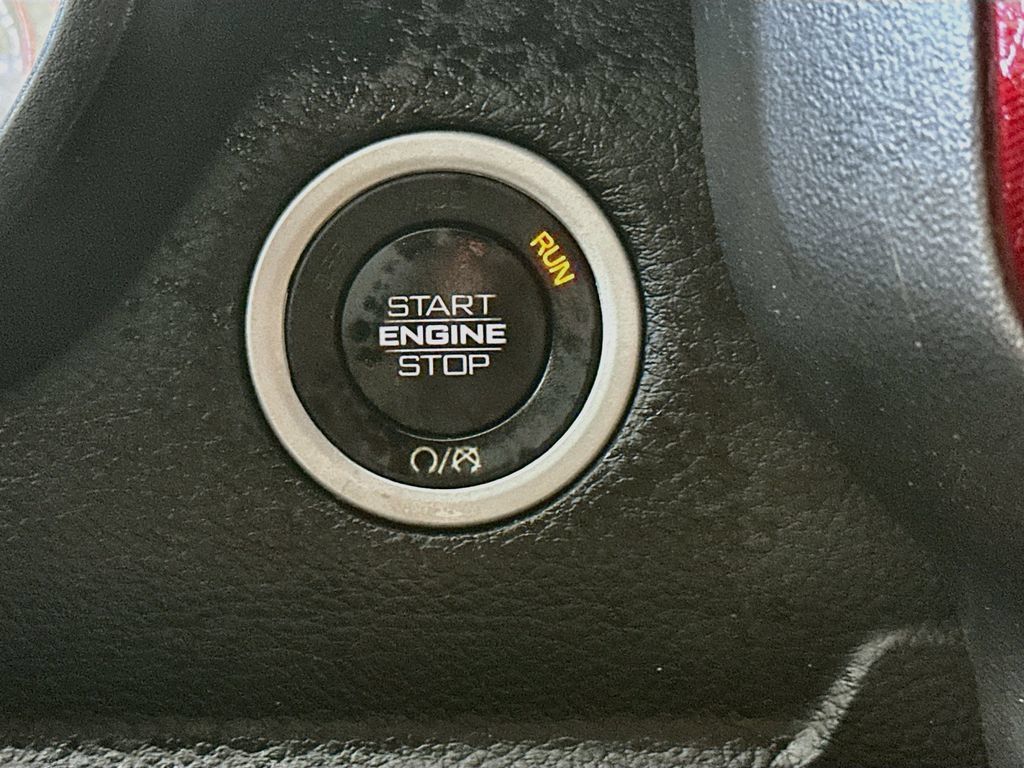 Used 2020 RAM 1500 Rebel AWD/4WD image 26