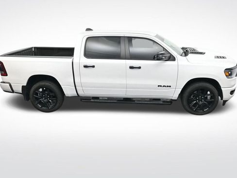 Used 2024 RAM 1500 Laramie image 23