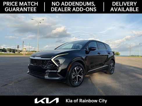 Used 2025 Kia Sportage EX FWD image 1