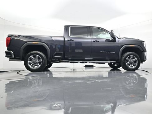 New 2026 GMC Sierra 3500 SLE w/ SLE Value Package AWD/4WD image 31