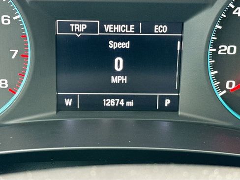 Used 2022 Chevrolet Malibu LT image 12