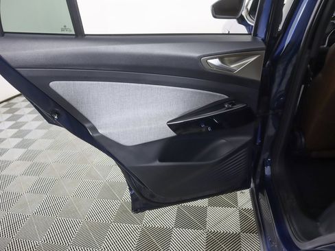 Used 2023 Volkswagen ID.4 Pro image 22