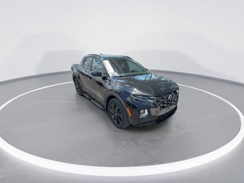 Used 2023 Hyundai Santa Cruz Night w/ Winter Package AWD/4WD image 2