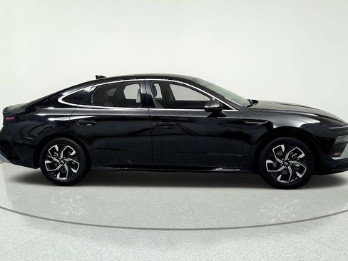 Used 2024 Hyundai Sonata SEL FWD image 6