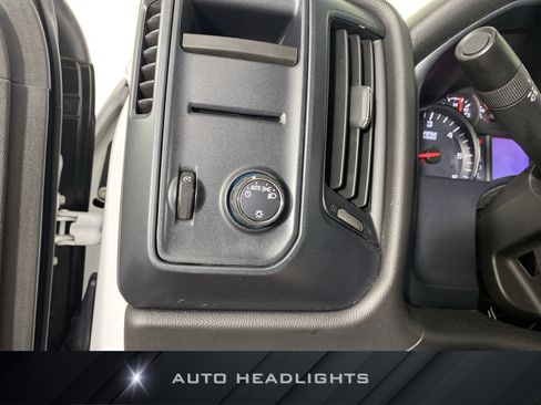 Used 2017 Chevrolet Silverado 1500 W/T w/ Trailering Package AWD/4WD image 18