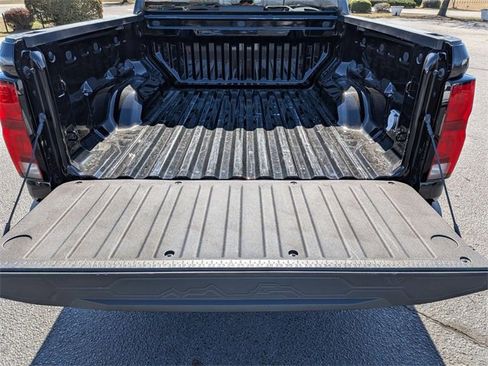 Used 2023 Chevrolet Colorado Z71 w/ Advanced Trailering Package image 31